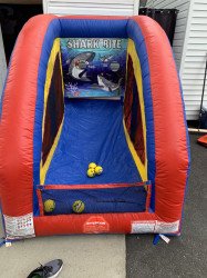 SHARK BITE INFLATABLE CARNIVAL GAME